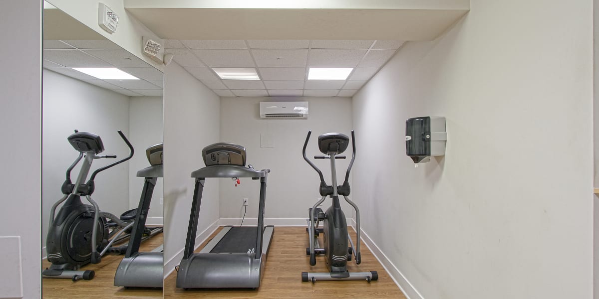 Equipped fitness center at Adams View in Washington, District of Columbia