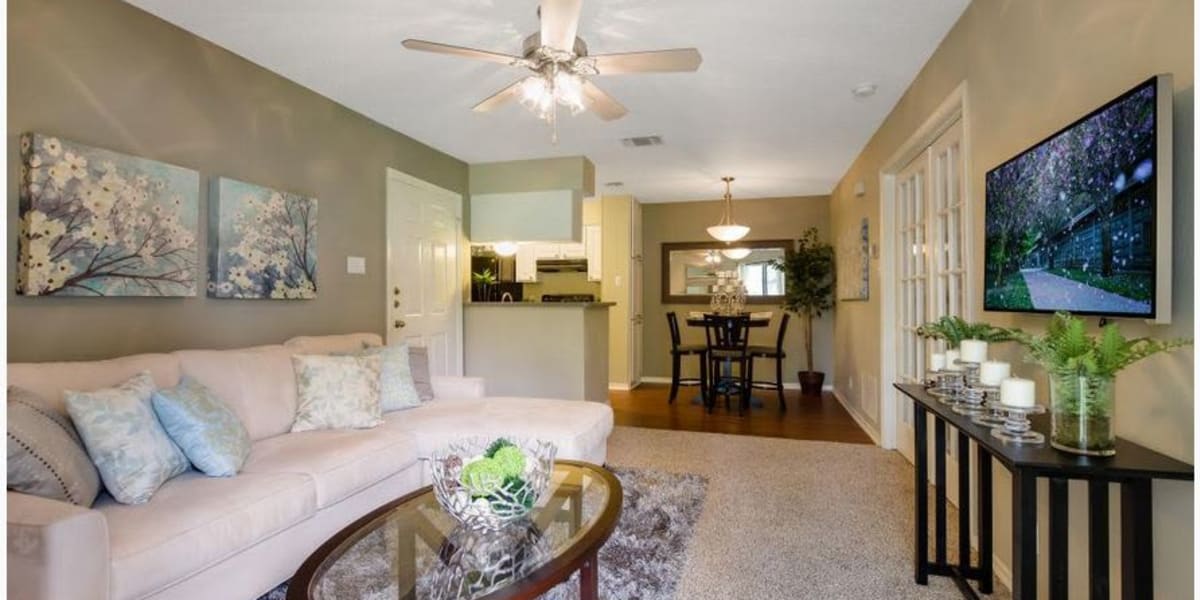 Living and dining area at Stratton Park in San Antonio, Texas