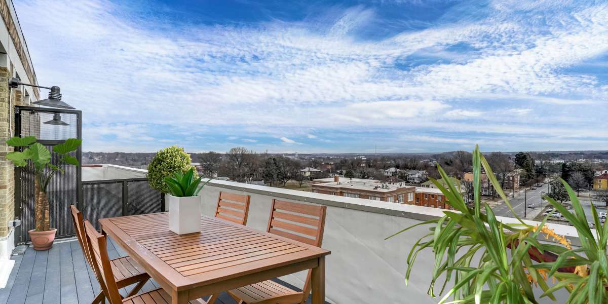 Private balcony at Perry Street Lofts in Petersburg, Virginia