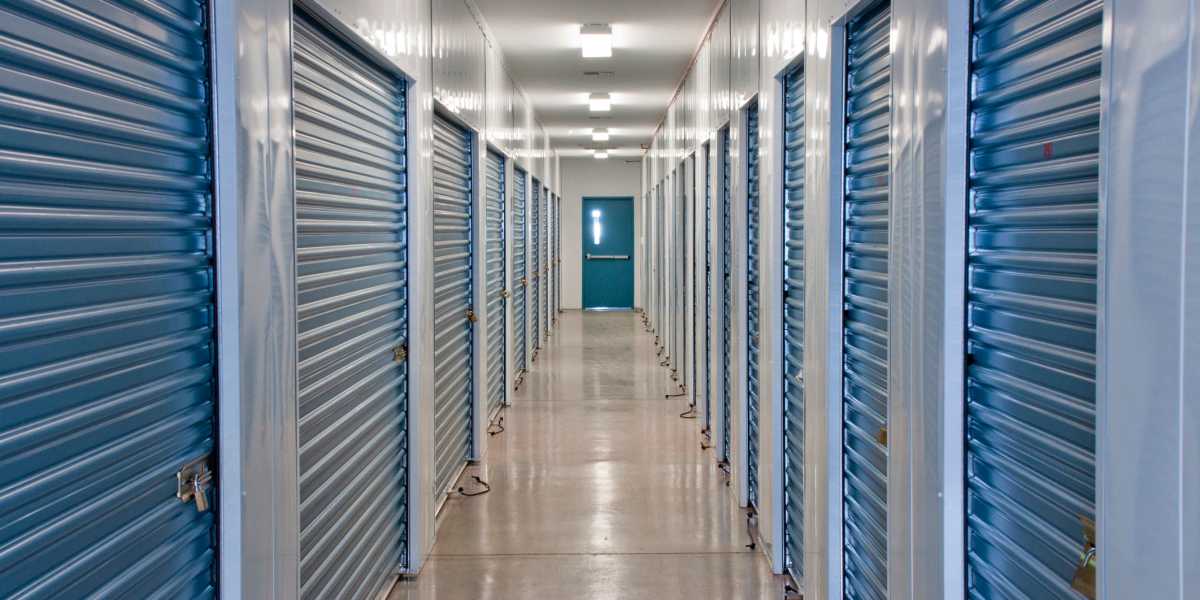 Heated Storage at Downtown Self Storage - Davis Street in Portland, Oregon