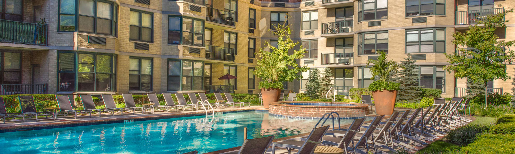 Amenities at Riverbend at Port Imperial in West New York, New Jersey