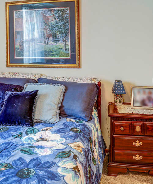 Comfortable bedroom at Sawgrass Greene in Grayson,Kentucky