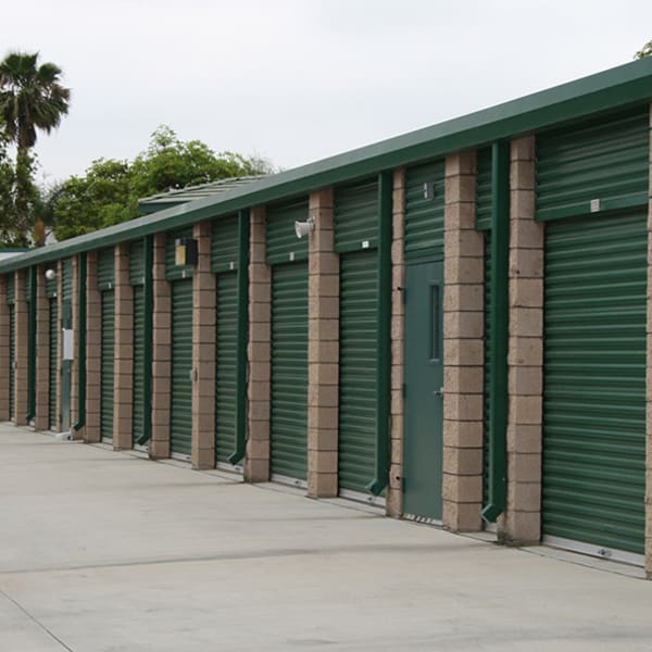 Drive up storage units with wide driveways at West Simi Lock-Up Self Storage in Simi Valley, California