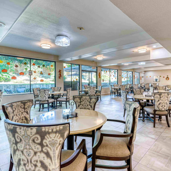 Spacious dining room at Pacifica Senior Living Northridge in Northridge, California