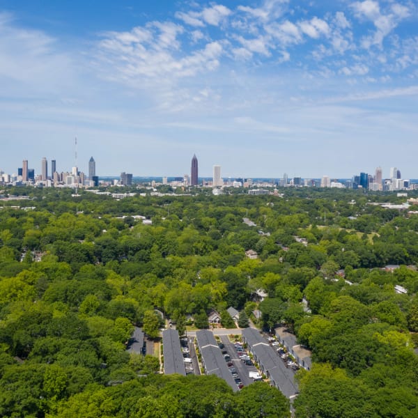 Explore the neighborhood around Oak Pointe in Atlanta, Georgia