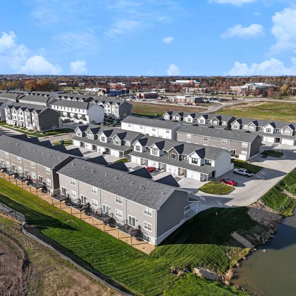 Explore the neighborhood around Birchwood Grove in Davenport, Iowa