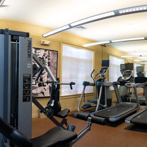 The Boulders at Rockaway offers a wide variety of amenities in Dover, New Jersey