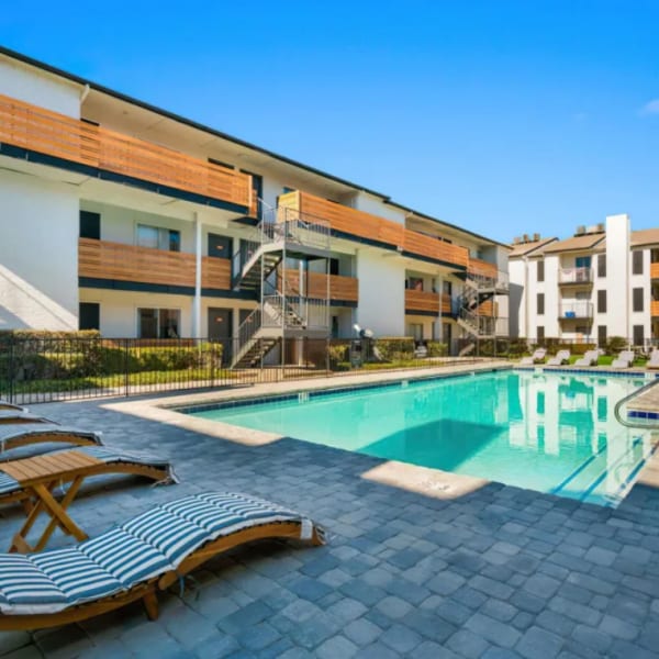 Junction at 7760 offers a wide variety of amenities in Dallas, Texas