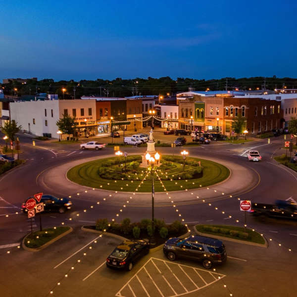 Neighborhood info at Maple Manor Apartments in Lebanon, Tennessee