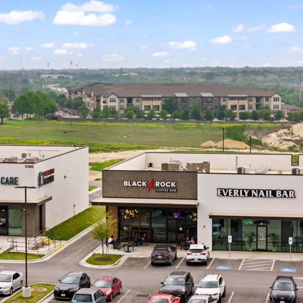 wide parking place at Axis Marketplace in Kyle, Texas