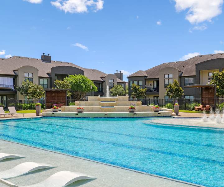 Resort Style Pool at San Cierra in Houston, Texas