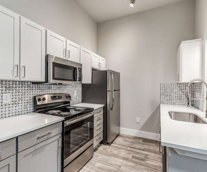 Modern kitchen at The Biltmore in The Woodlands, Texas
