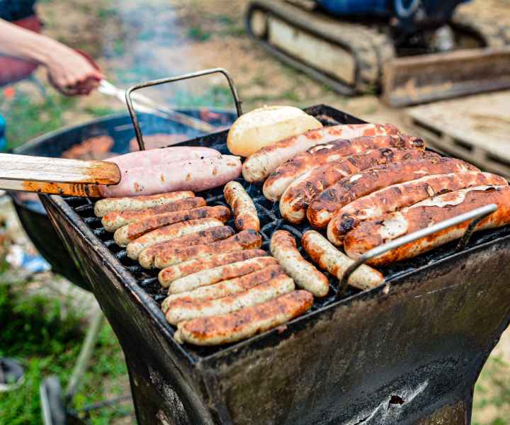 BBQ at restaurant near Woodland Apartments San Antonio in San Antonio, Texas 
