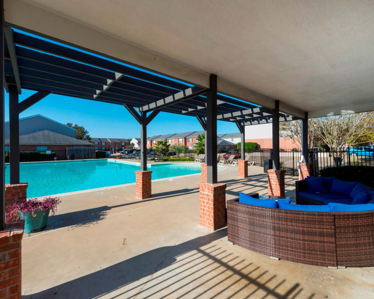 Beautiful outdoor swimming pool at Parcside in College Station, Texas