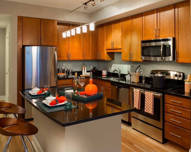 Modern kitchen at 2001 Clarendon BLVD in Arlington, Virginia