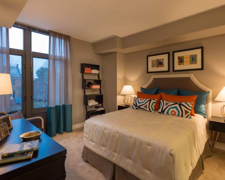 Bedroom with large windows at 2001 Clarendon BLVD in Arlington, Virginia