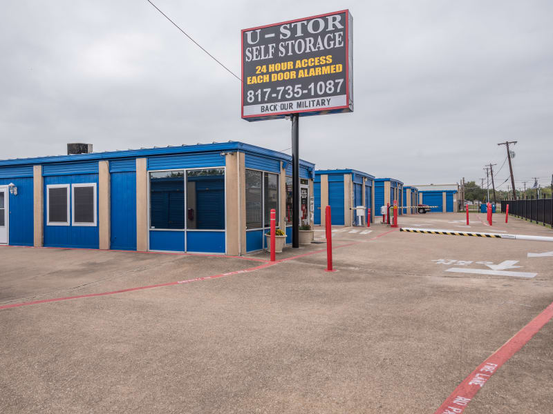 A view of the sign and leasing office at U-Stor Vickery in Benbrook, Texas