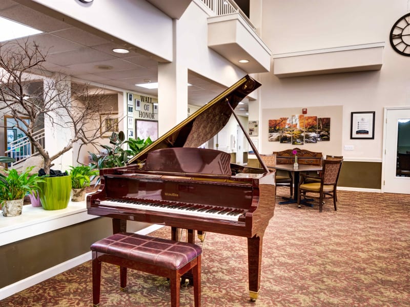Grand piano in the dining room at Hawks Ridge Assisted Living in Hood River, Oregon