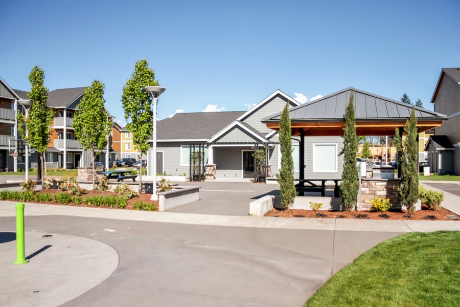 Exterior view of Rock Creek Commons in Vancouver, Washington