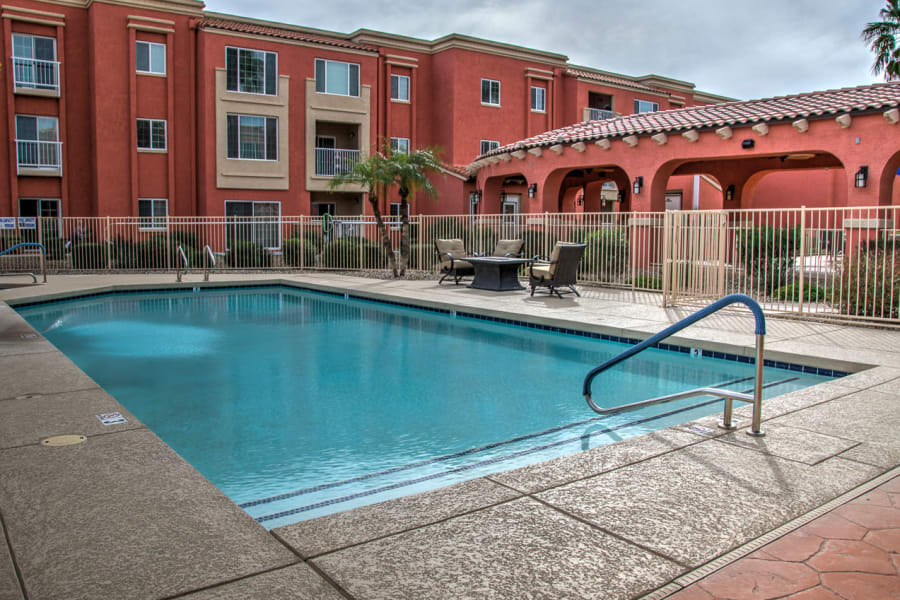Resort-style swimming pool at Casa Del Rio Senior Living in Peoria, Arizona