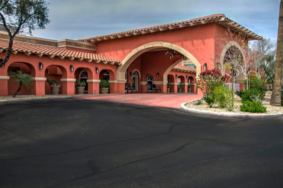 Driveway arch at the entrance to Casa Del Rio Senior Living in Peoria, Arizona