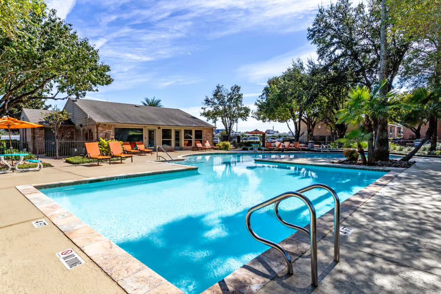 Resort-style swimming pool at The Reserve at City Center North in Houston, Texas