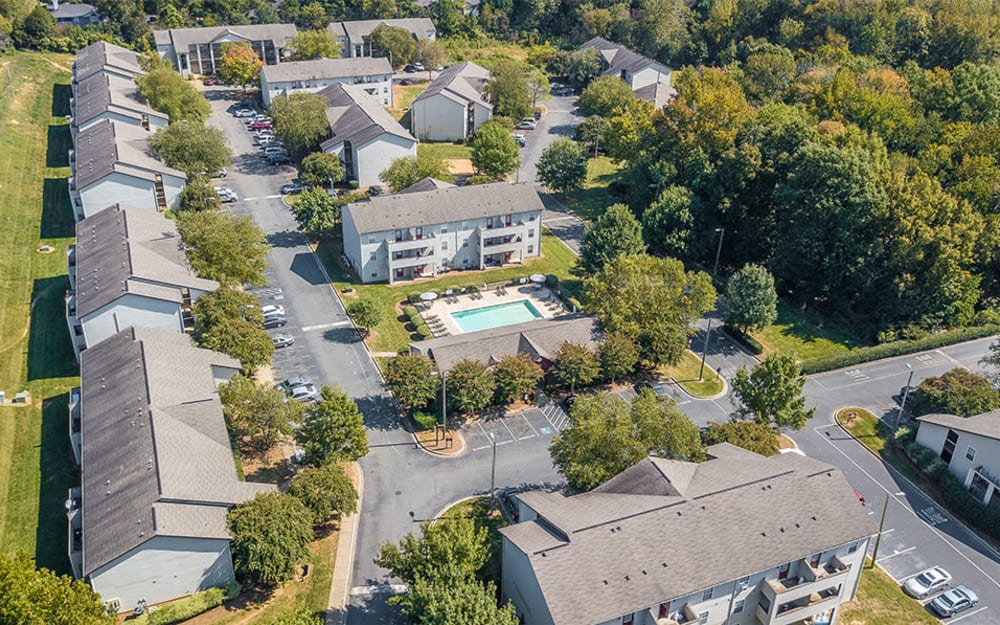 Aerial view of Sharon Pointe Apartment Homes in Charlotte, North Carolina