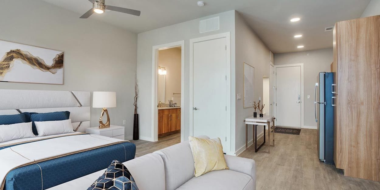Studio apartment with large ceilings at The Cooper in Fort Worth, Texas