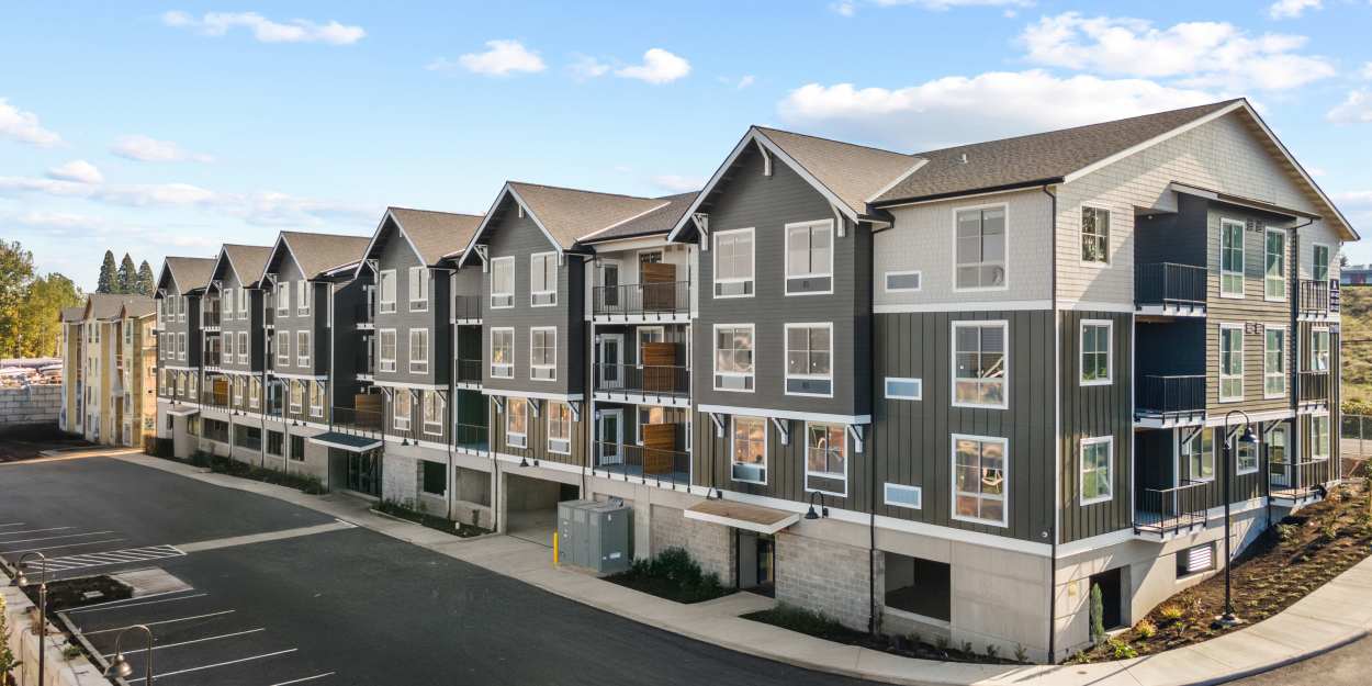 Exterior of The Meadowlark at Fairview in Fairview, Oregon