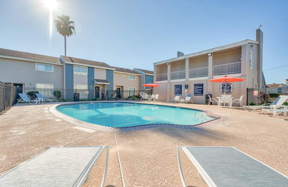 Glen Willows Apartments