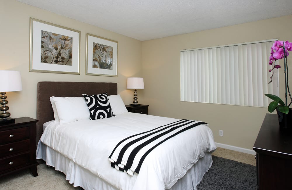cozy bedroom at Seacliff in Pacifica, California