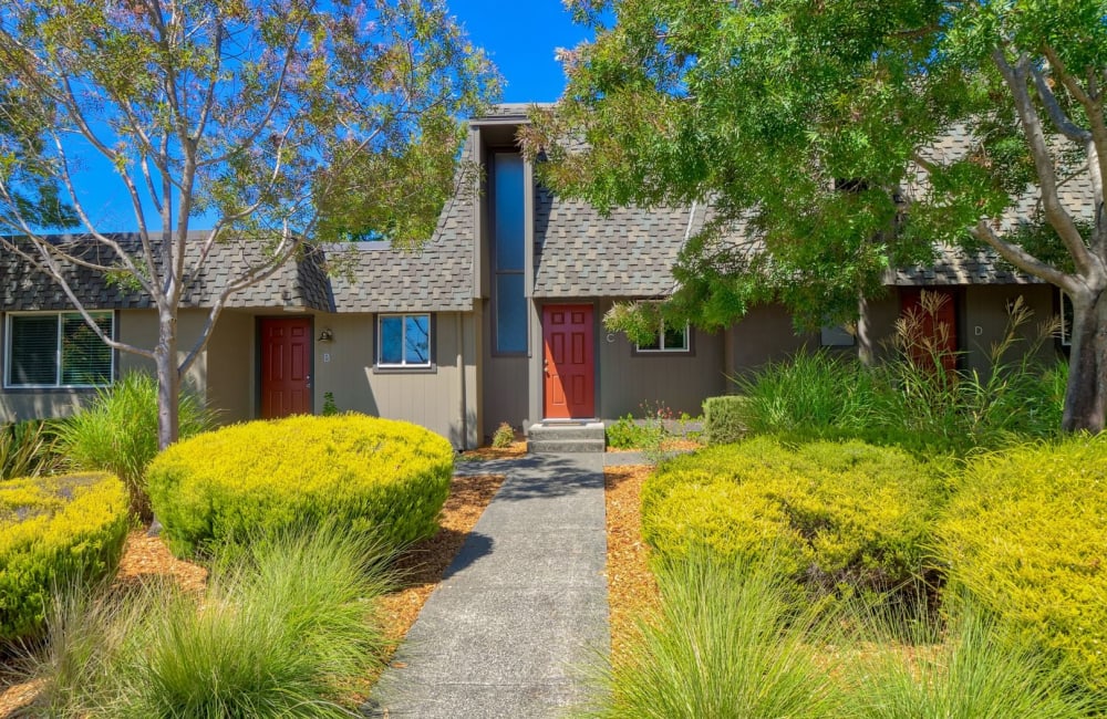 exterior of the homes at Villa Oaks in Santa Rosa, California