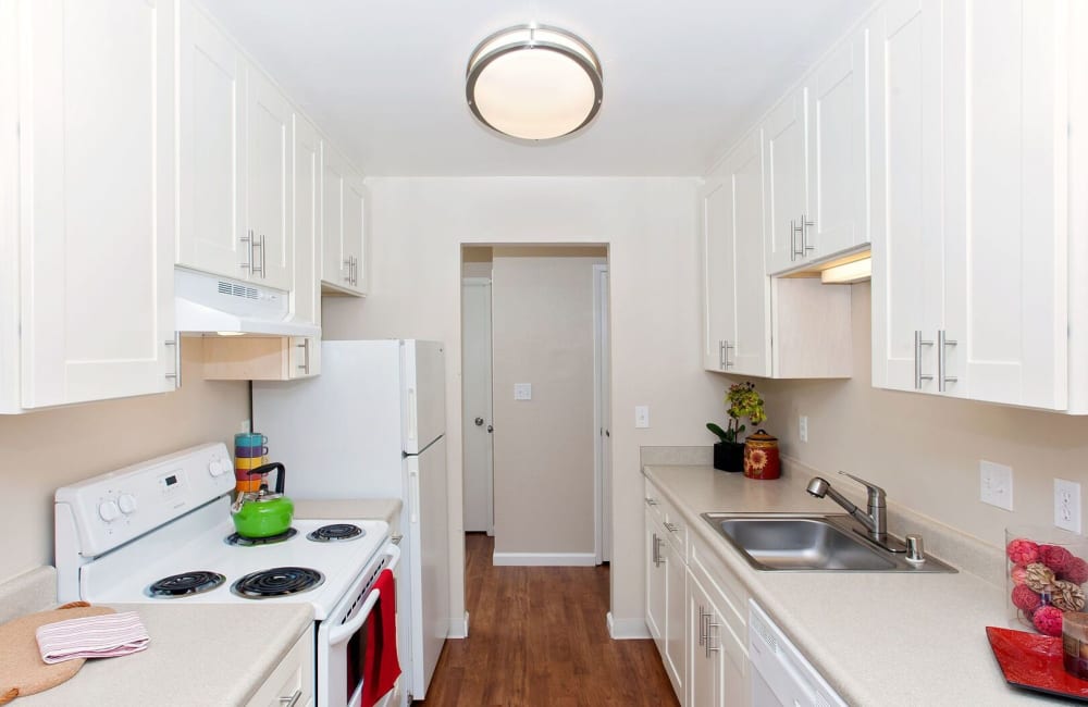 fully equipped kitchen at Brewster Place in Redwood City, California