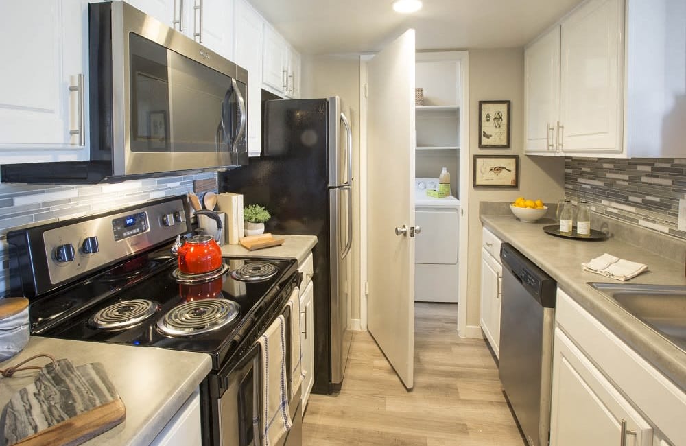 Modern Kitchen at Cassia Apartments apartment homes in Santa Maria, California