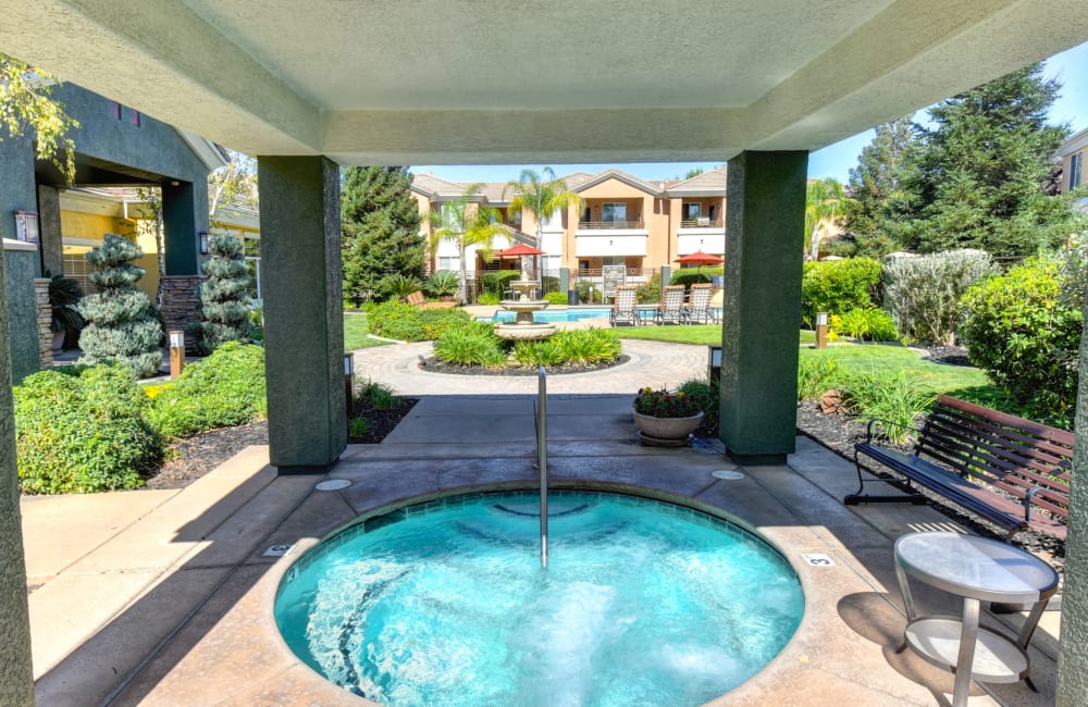 spa outside at Broadstone at Stanford Ranch in Rocklin, California