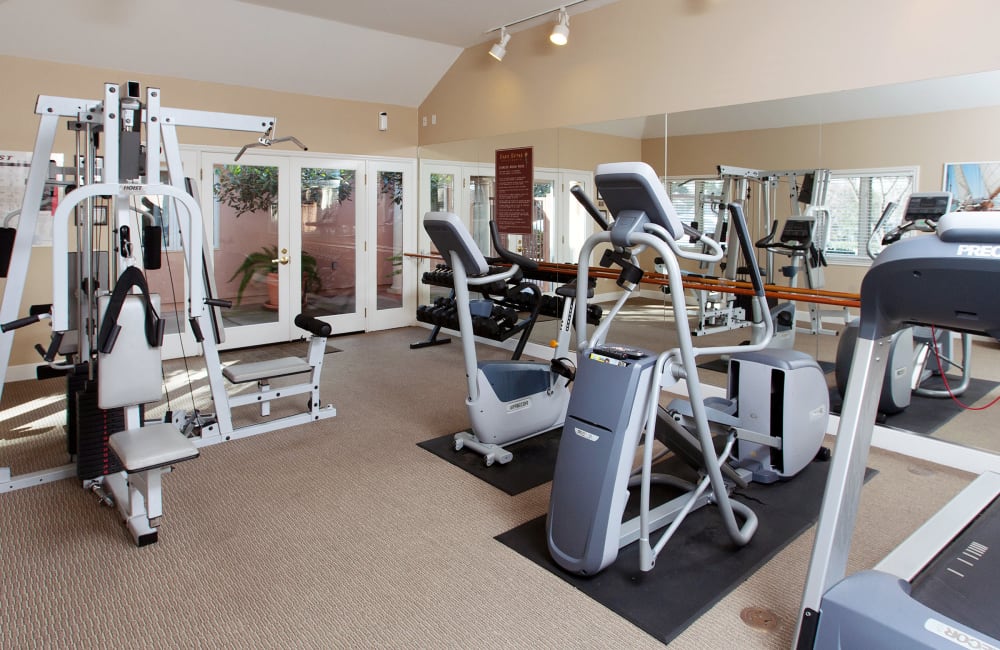 fitness center at Park Royal Apartments in San Mateo, California