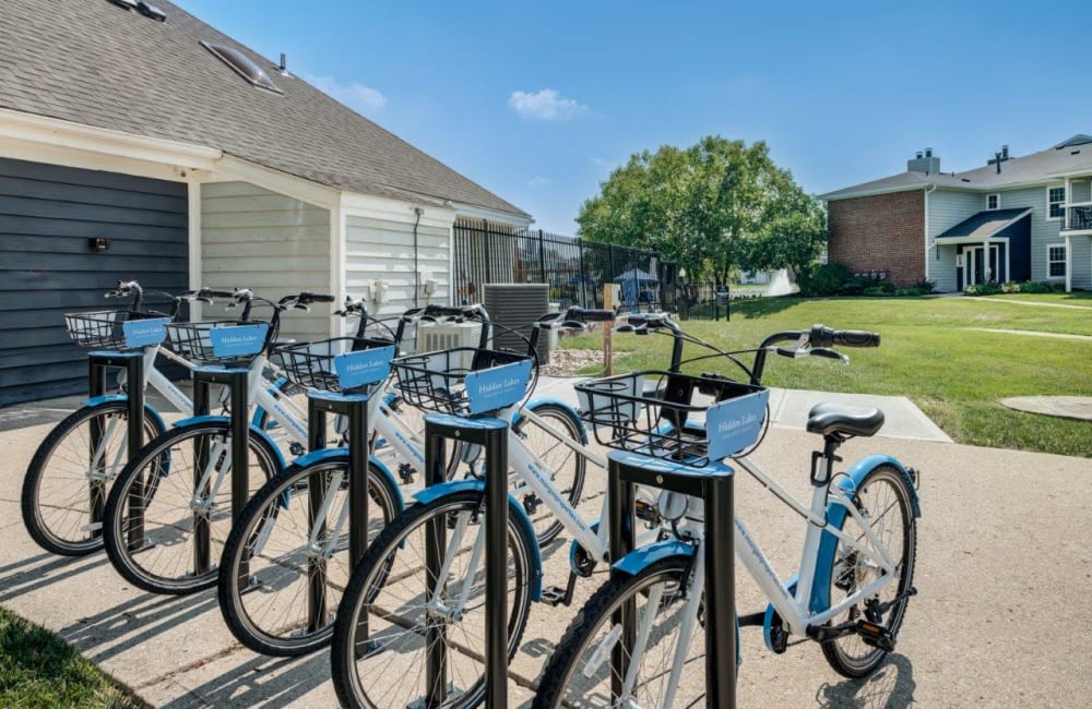 Access to community bikes on our walk paths at our apartments located at Hidden Lakes Apartment Homes in Miamisburg, Ohio 