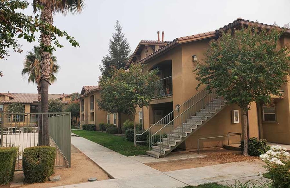 Building exterior at Sandstone Apartments in Fresno, California