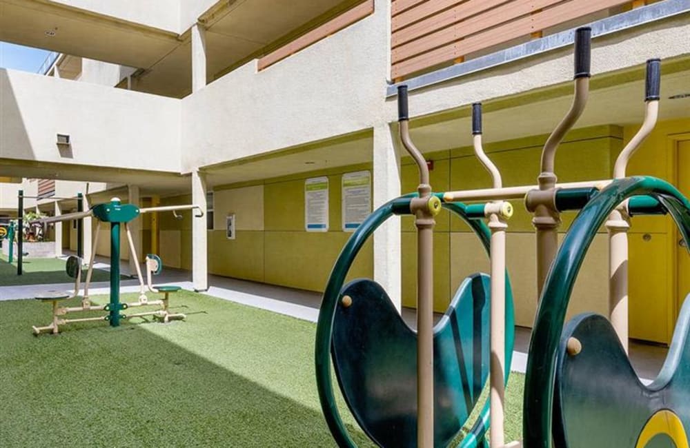 Outdoor gym equipment at Magnolia on Lake in Los Angeles, California