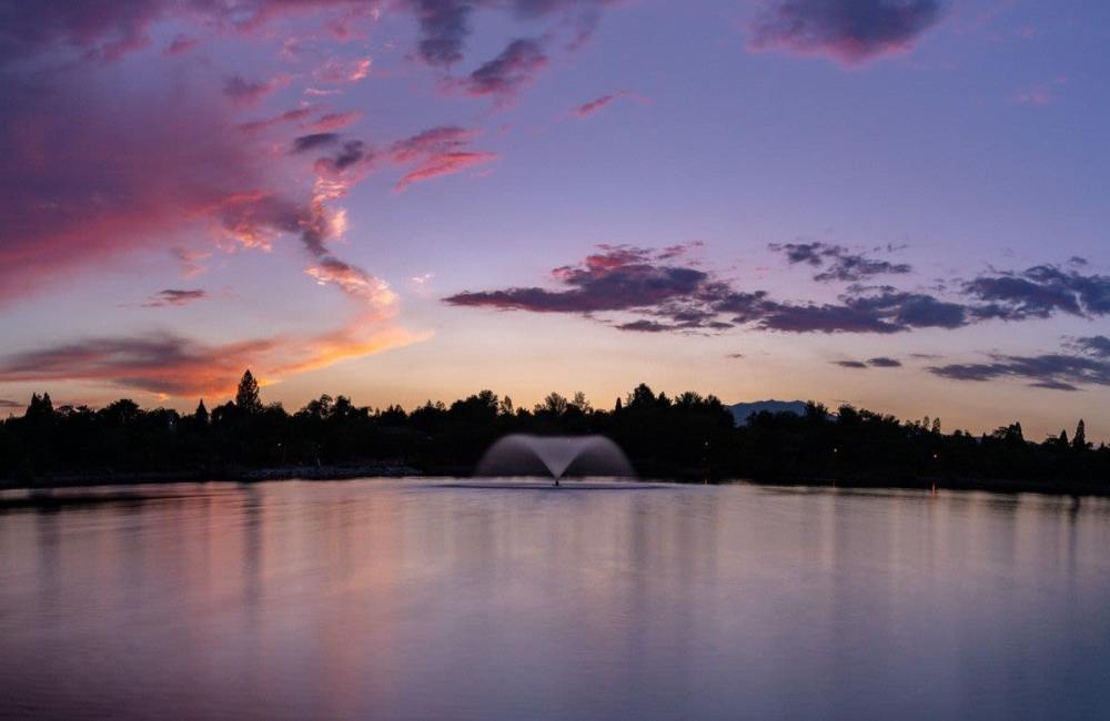 Beautiful sunset view over the lake at Edgewater at Virginia Lake in Reno, Nevada