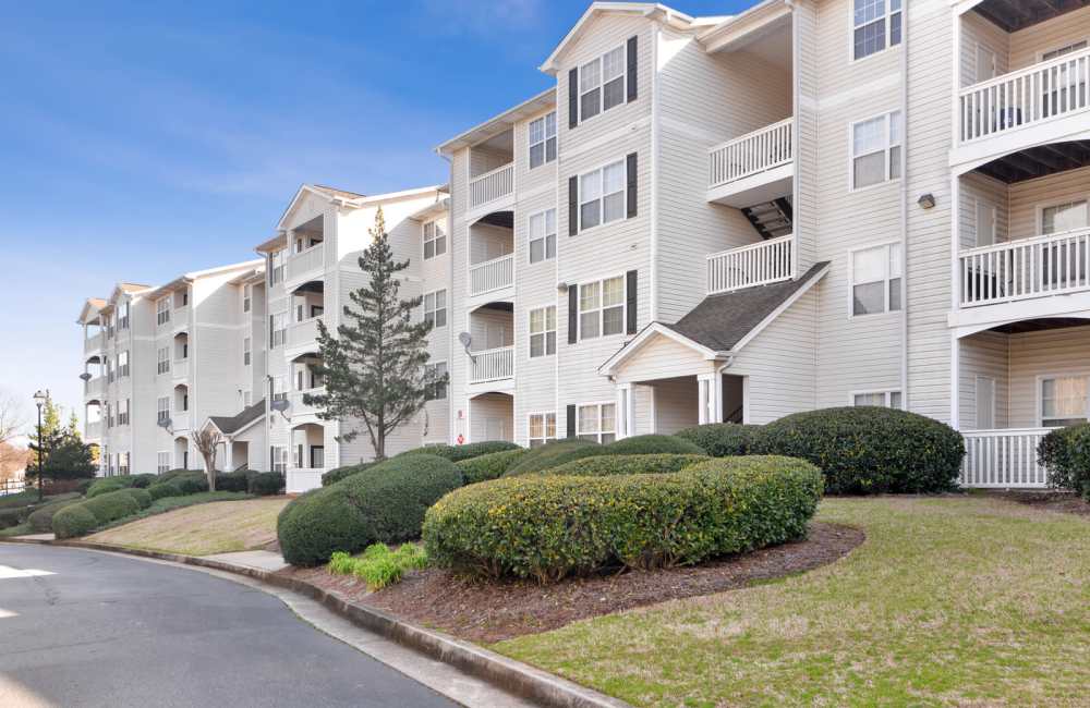 Exterior of apartment homes at Carrington Point in Douglasville, Georgia