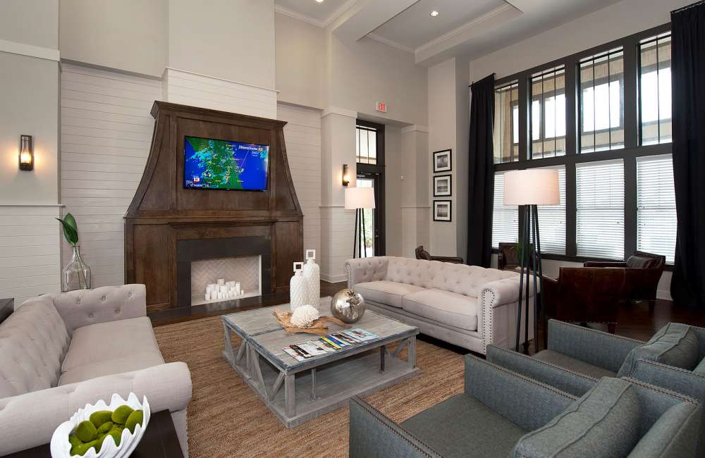 Extraordinary Resident Lounge at Whitepalm Luxury Apartment Homes in Port Orange, Florida