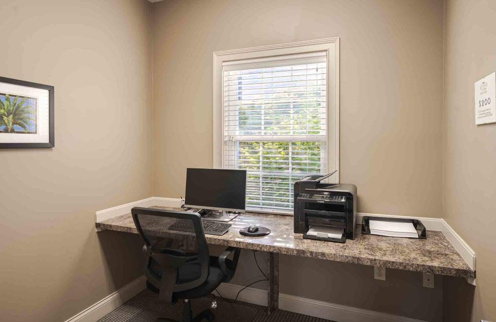 Business center at Reserve at Ft. Mitchell Apartments in Ft. Mitchell, Kentucky