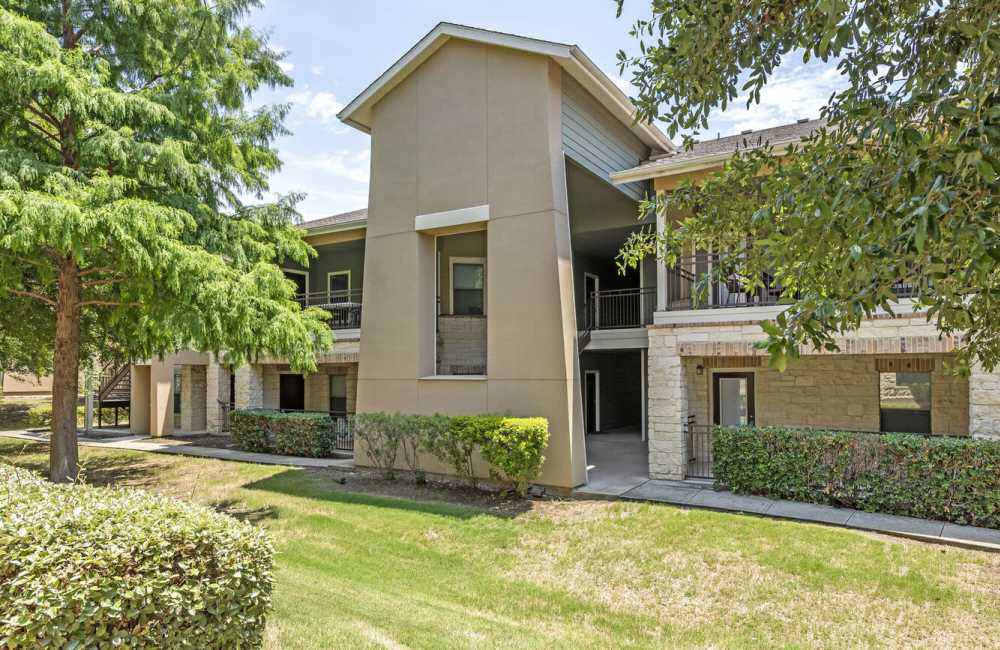 Exterior of the apartments at The Forum at Grand Prairie in Grand Prairie, Texas, 