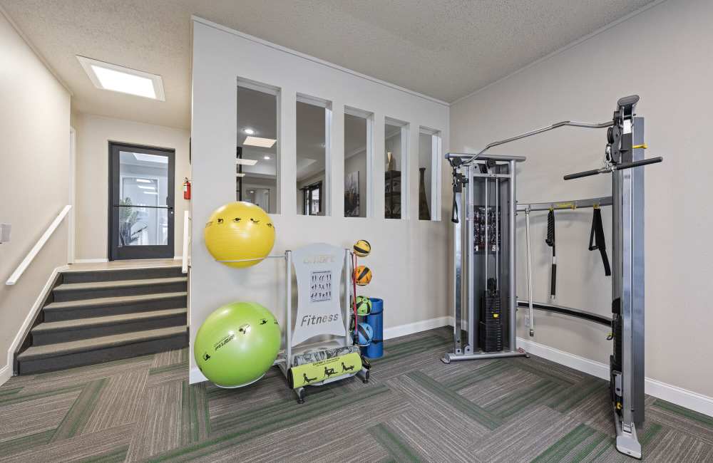 State-of-art fitness center at Lakeridge Heights in Dallas, Texas, 
