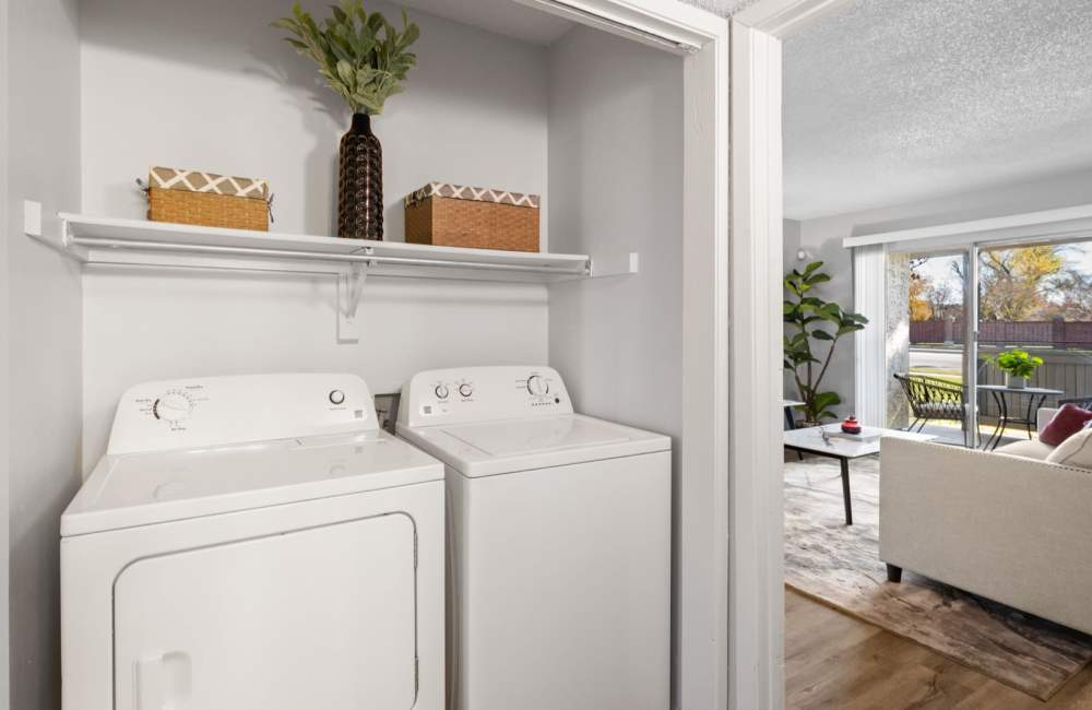 Washer & dryer facility at 18Eleven Frankford in Carrollton,Texas