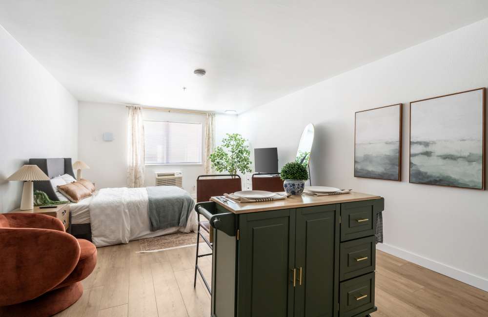 Model Studio Apartment at The Varsity in Centralia, Washington