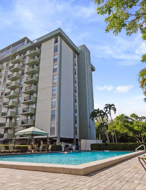 The sparkling pool and ladder at Forest Place in North Miami, Florida 