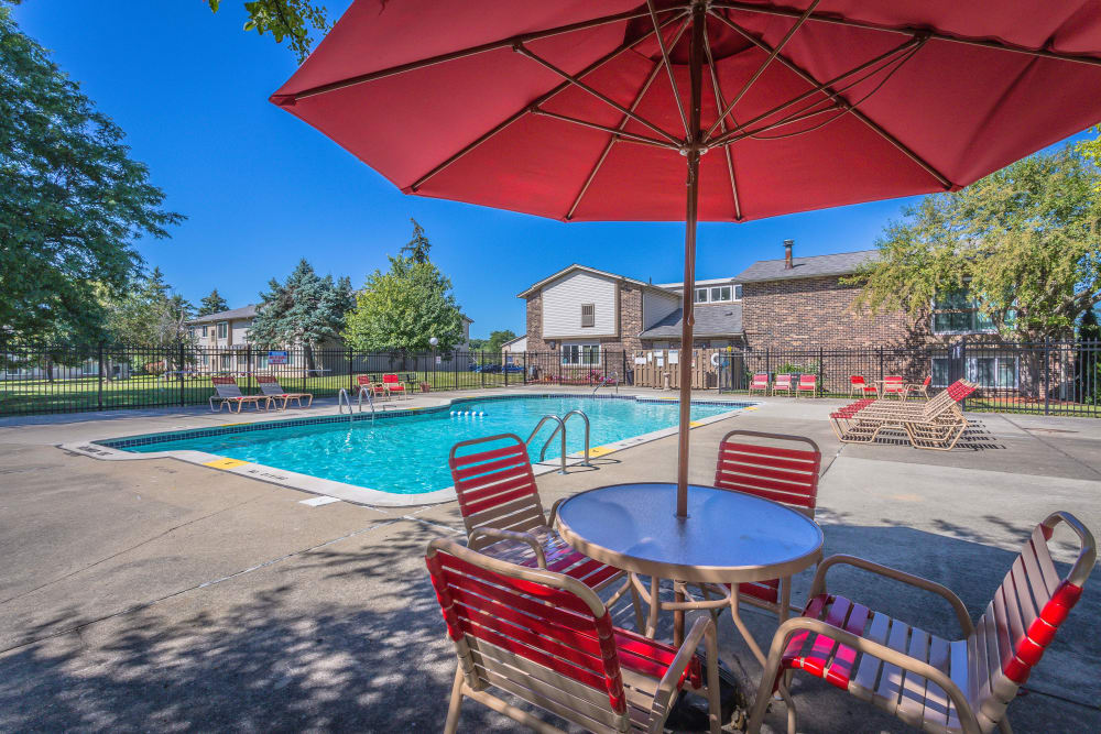 Ypsilanti, MI Apartments for Rent | Chestnut Lake
