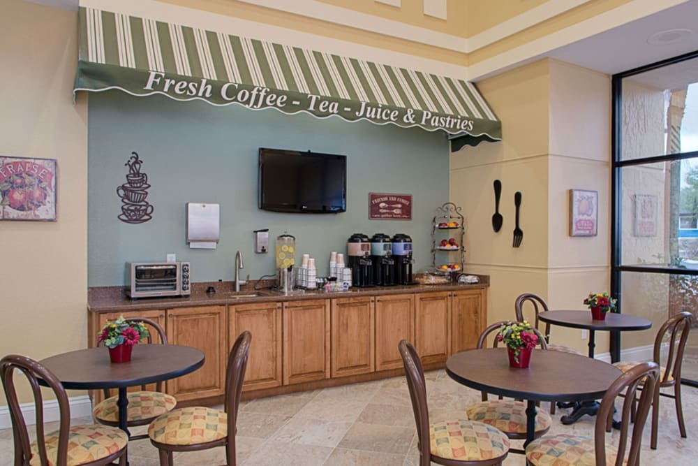 Cafe at Grand Villa of DeLand in Florida